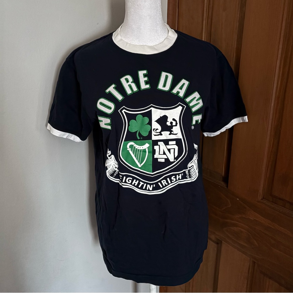 Lansdowne Notre Dame Adult Size Small Fighting Irish T-Shirt Ireland Embroidered